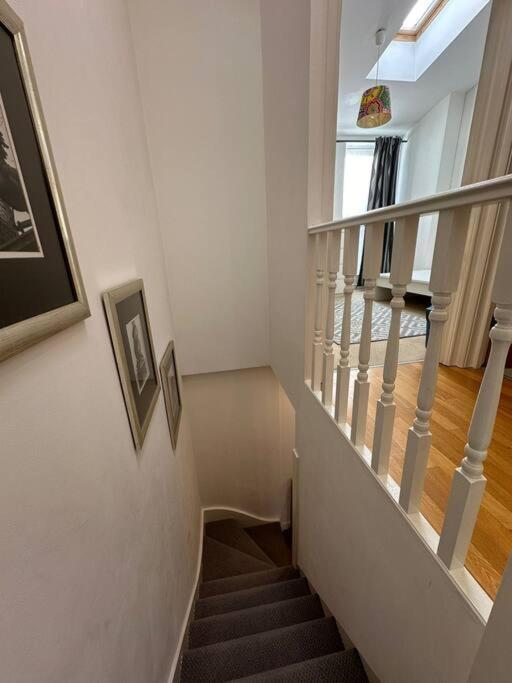 Two Br Flat 5 Mins Walk From London Eye G96 Lägenhet Exteriör bild