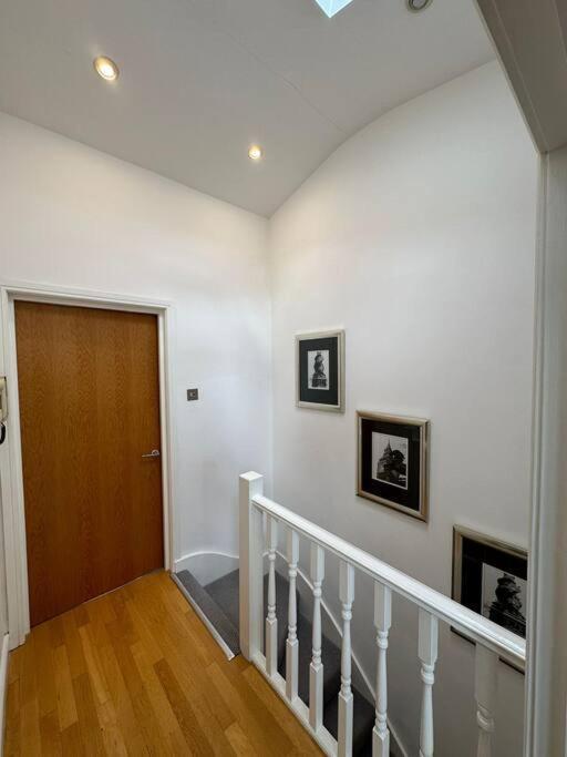 Two Br Flat 5 Mins Walk From London Eye G96 Lägenhet Exteriör bild